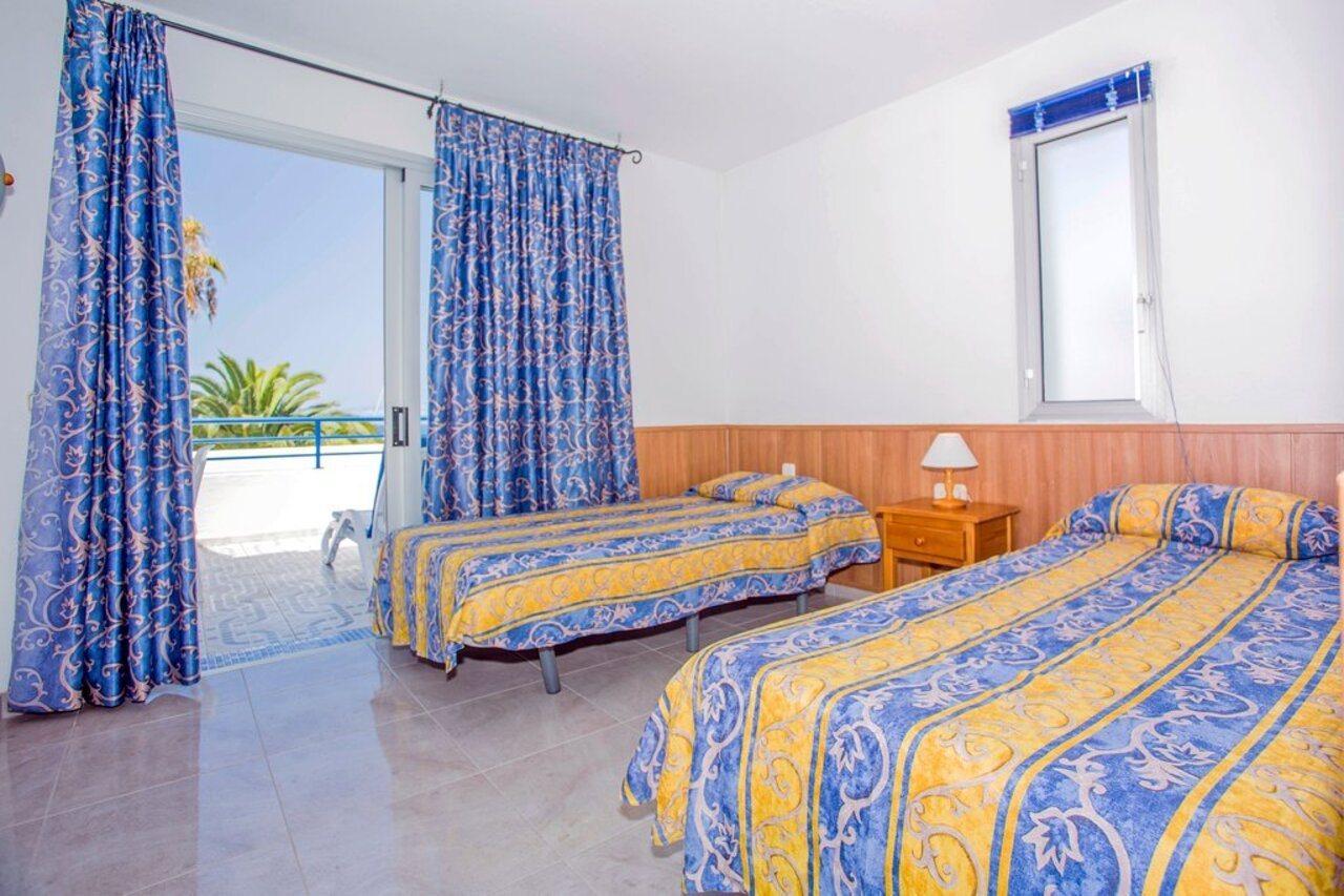 Apartamentos Puerto Colon Club أذيخي المظهر الخارجي الصورة