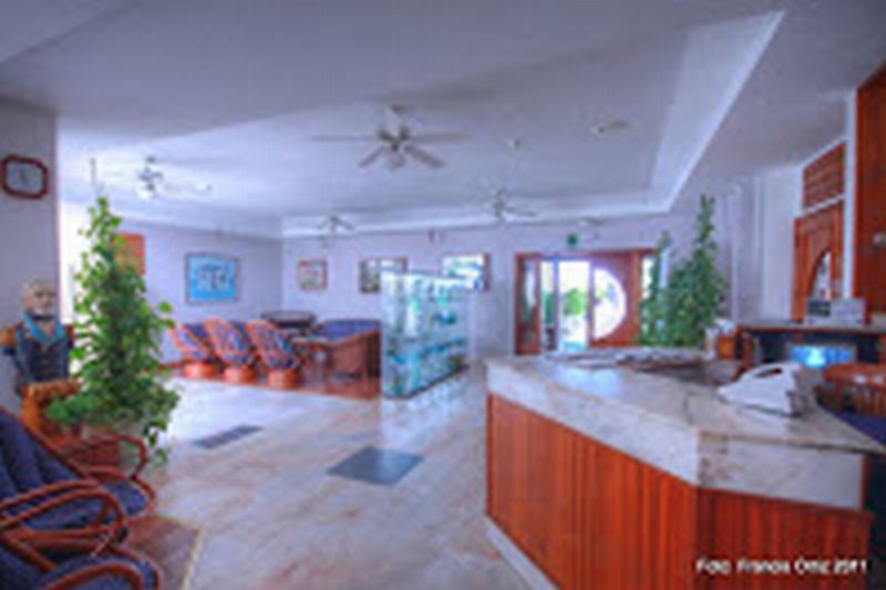 Apartamentos Puerto Colon Club أذيخي المظهر الخارجي الصورة
