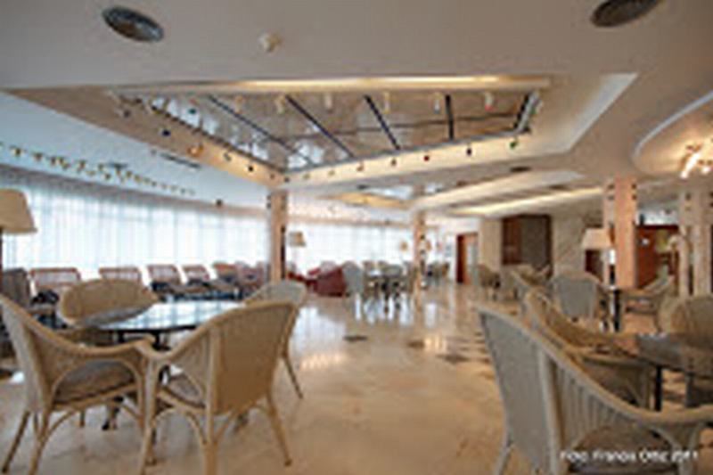 Apartamentos Puerto Colon Club أذيخي المظهر الخارجي الصورة